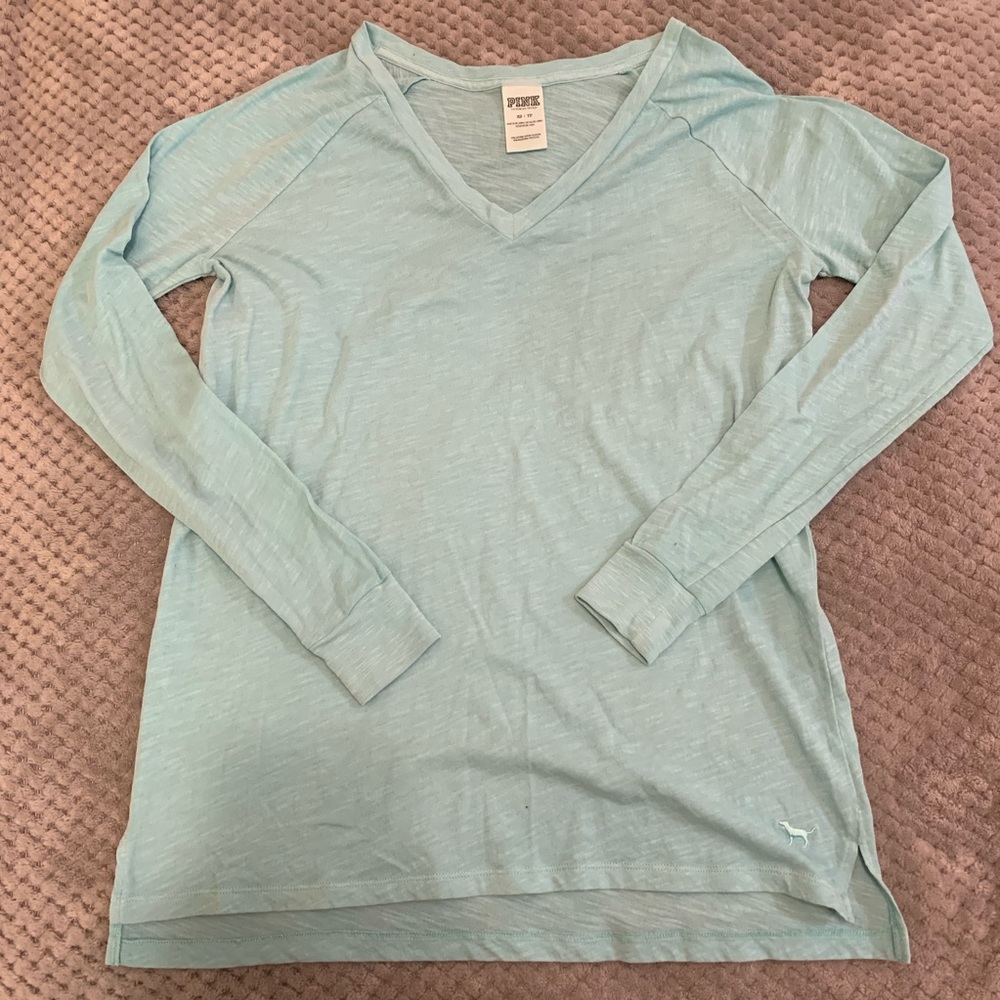 VS PINK Long Sleeve V Neck